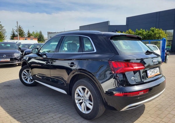 Audi Q5 cena 155000 przebieg: 70000, rok produkcji 2019 z Bieruń małe 172